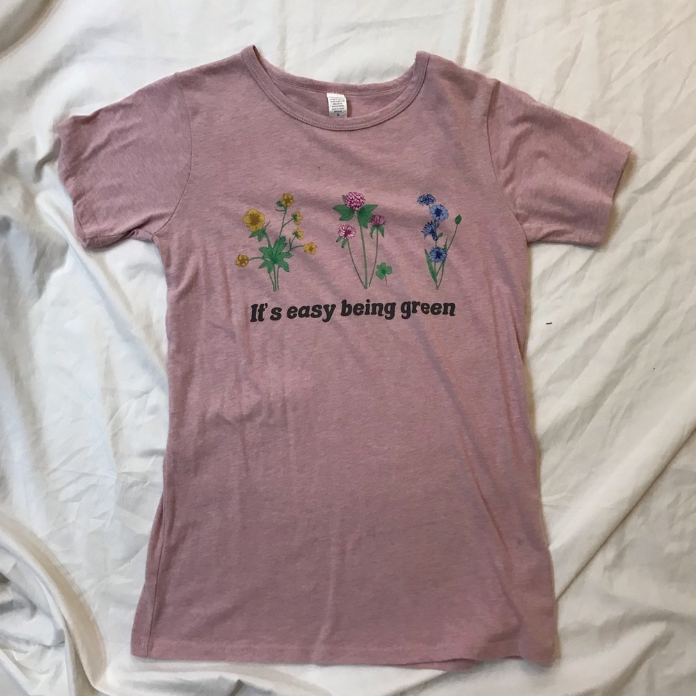 It’s Easy Being Green Small Top Beautiful